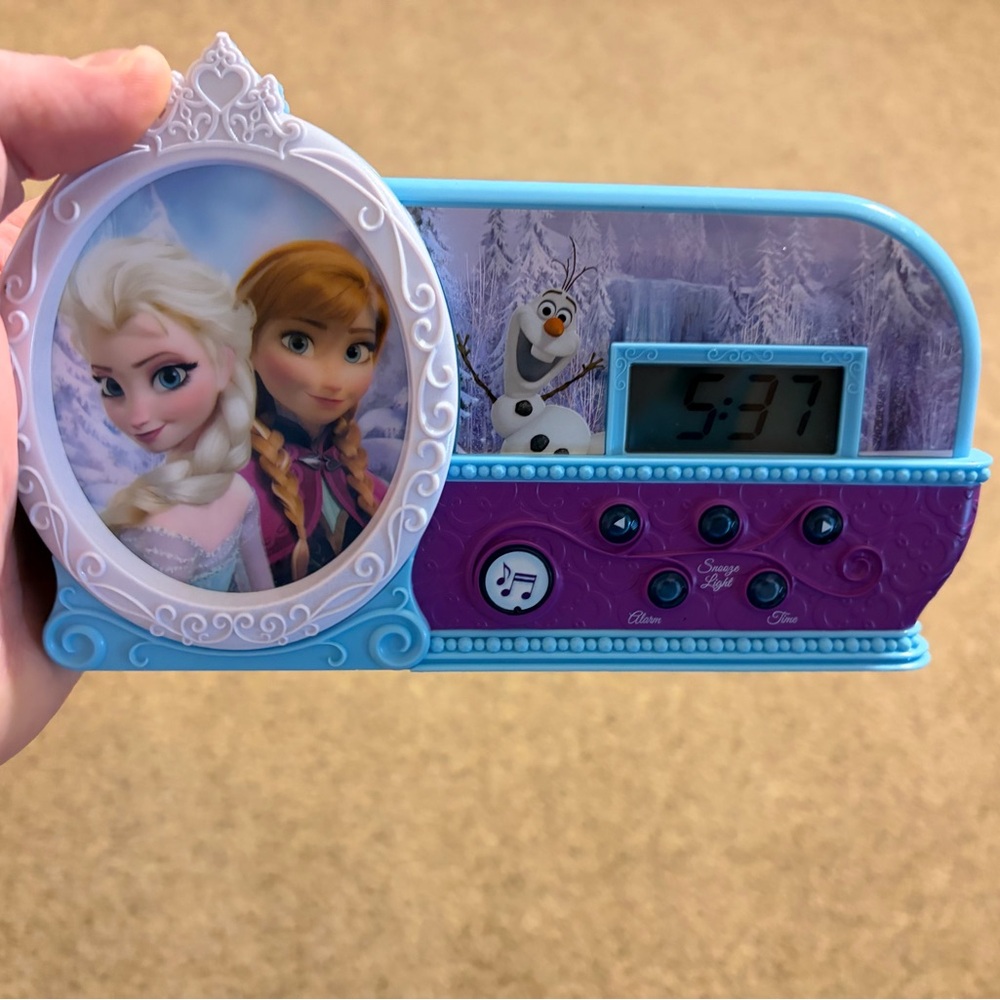 Disney Frozen Blue and Pink Clock